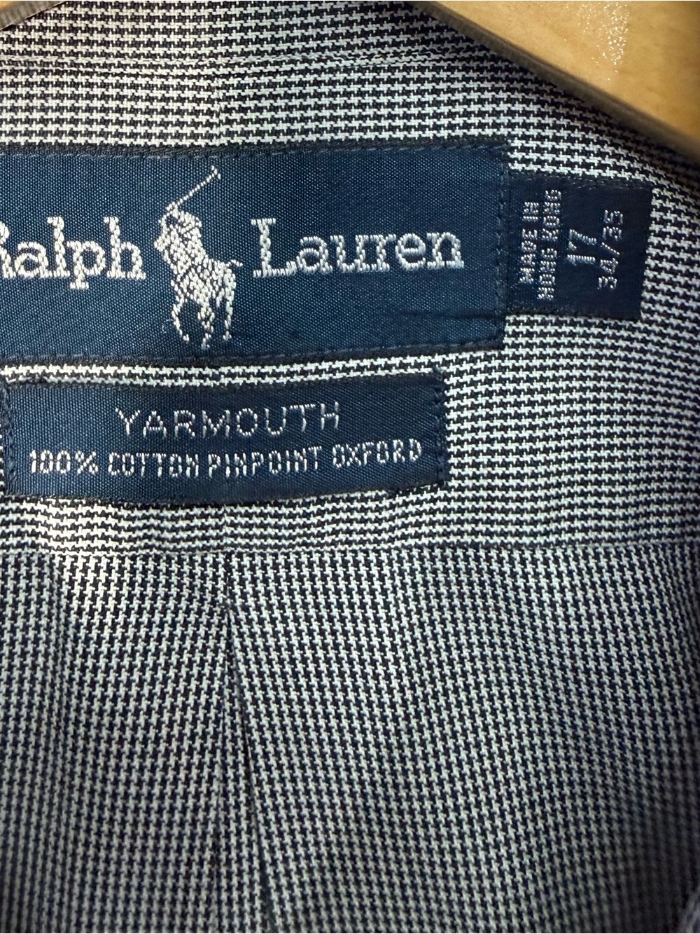 Ralph Lauren Men’s Gray Button-Down Shirt with Chest Pocket - Picture 5 of 7